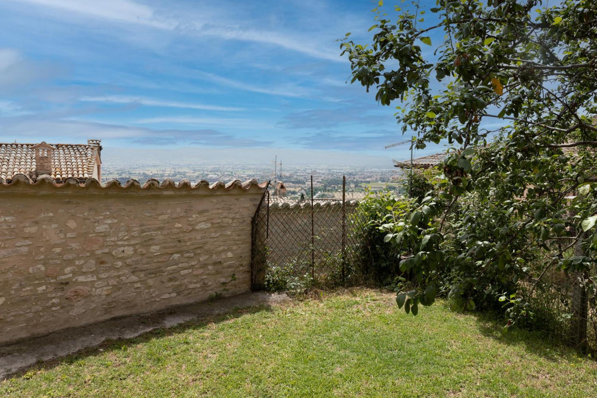 Rustic House, Con Patio E Giardino, Assisi Centro Villa ภายนอก รูปภาพ